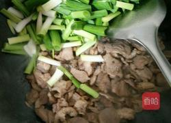青蒜苗炒肉片的做法图解6