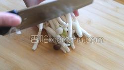 鲜蘑汆小丸的做法图解4