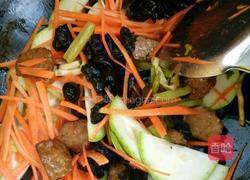 丸子菜煲饭的做法图解5