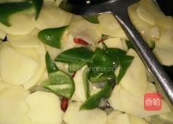 青椒土豆片的做法图解7