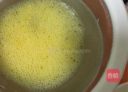 虾仁鸡蛋羹的做法图解2