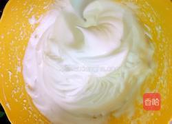 八寸戚风蛋糕的做法图解7