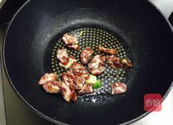 腊肉炒卷心菜的做法图解5