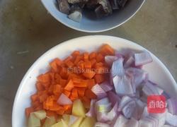 咖喱牛肉盖饭的做法图解2