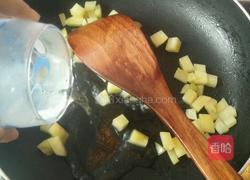 咖喱炒意面的做法图解4