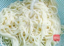 韭苗鹅肝蛋炒面的做法图解3