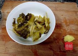 酸菜胡豆瓣汤的做法图解3
