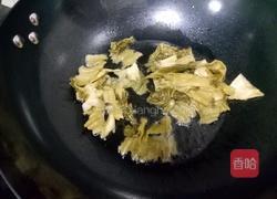 酸菜胡豆瓣汤的做法图解4