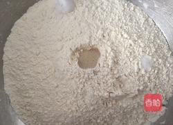 电饼铛披萨的做法图解1