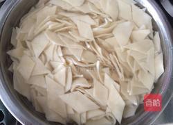 蔬菜火腿炒面片的做法图解5