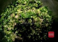 芹菜猪肉馅馄饨的做法图解4