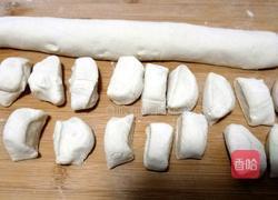 芹菜猪肉馅馄饨的做法图解5