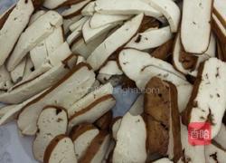 豆干炒肉的做法图解1