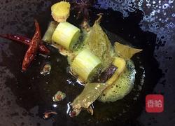 冬瓜胡萝卜玉米排骨汤的做法图解4