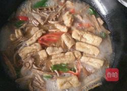 干竹笋炖肉的做法图解5