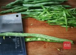 「Cathy边吃边营养」干炒豆角丝少油版的做法图解1