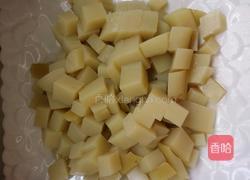 鸡蛋炒凉粉的做法图解2