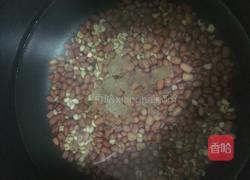 薏米红豆汤的做法图解2