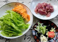 苦瓜炒肉的做法图解3