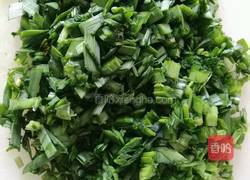 韭菜三鲜水饺的做法图解3