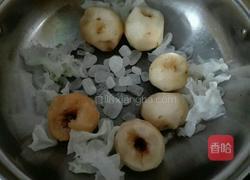 香梨银耳冰糖汁的做法图解6