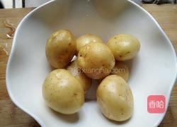 红烧小土豆的做法图解1