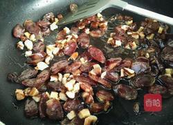 香肠焖饭的做法图解6