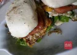 Illustration of how to make fried steamed buns 11