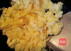 五彩缤纷炒饭的做法图解5