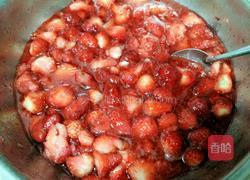 自制草莓酱的做法图解3