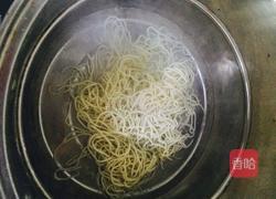 鲜虾蔬菜面的做法图解7