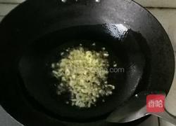 胡萝卜炒西兰花的做法图解3