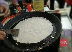 街头煎饼的做法图解1