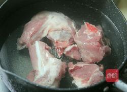 清热祛湿沙葛猪骨汤的做法图解5