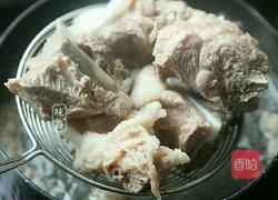 清热祛湿沙葛猪骨汤的做法图解6