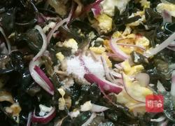 洋葱木耳炒鸡蛋的做法图解9