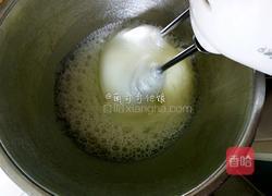 红糖桂圆戚风蛋糕的做法图解7