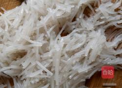 韭菜鸡蛋素馅饺的做法图解2