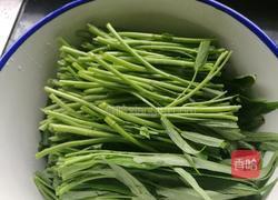 茄汁空心菜的做法图解1