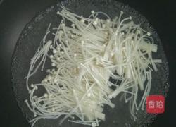 胡萝卜金针菇的做法图解2