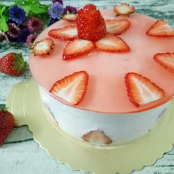 6寸草莓慕斯蛋糕的做法[图]