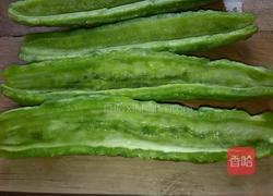 豆豉苦瓜的做法图解1