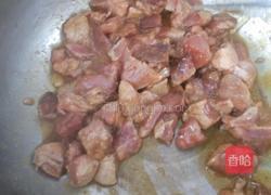 土豆干炖鸡肉块的做法图解4