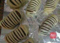 迷你版毛毛虫豆沙包的做法图解9