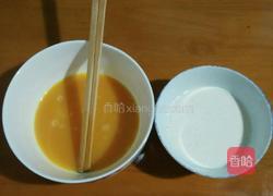 剩饭菜蛋饼的做法图解2