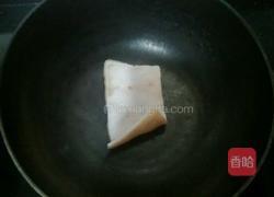 剩饭菜蛋饼的做法图解4