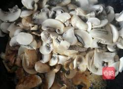 口蘑炒肉的做法图解7