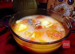 西红柿土豆骨汤的做法图解6