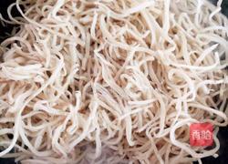 豆芽肉丝焖饼的做法图解5