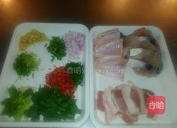 石锅鱼的做法图解1